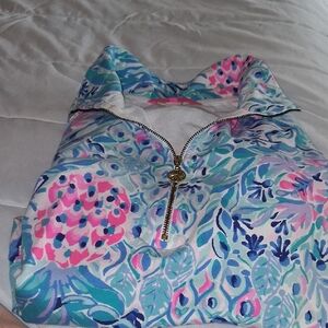Lilly Pulitzer Top Half Zip Size Medium